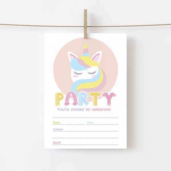 Unicorn Lashes Party Invites (10pk)