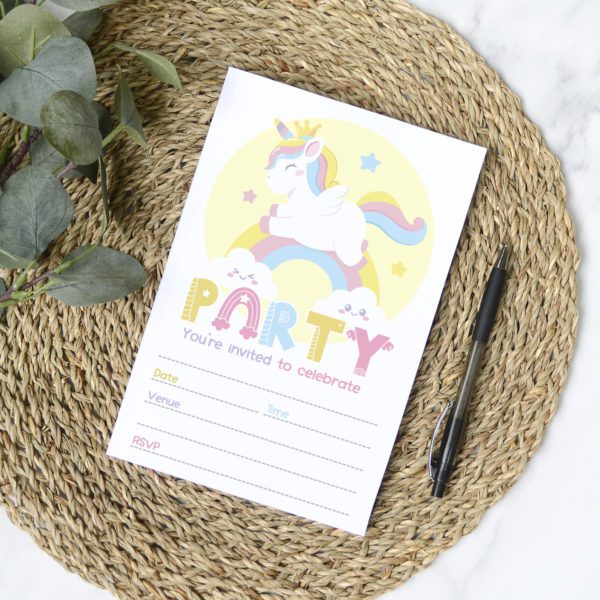 Sweet Unicorn Party Invites (10pk)