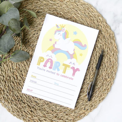 Sweet Unicorn Party Invites (10pk)