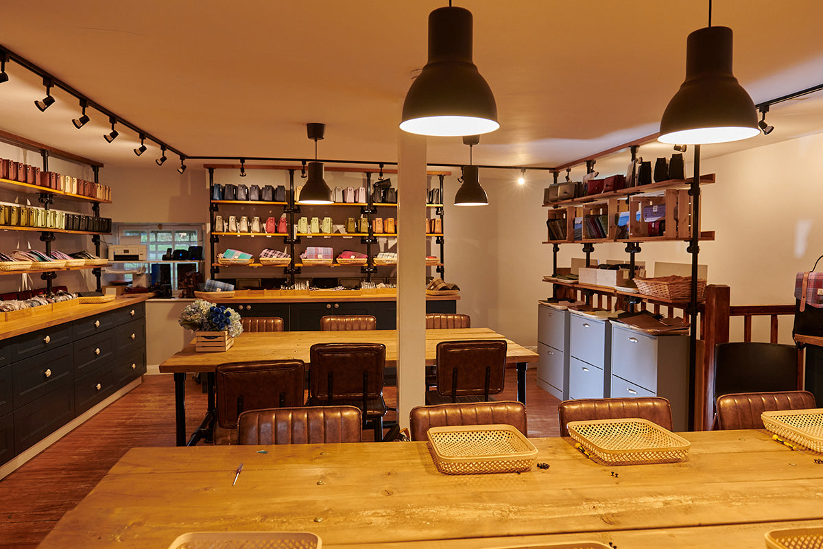 Islander Workshop Create Your Own Harris Tweed® Handbag For Two